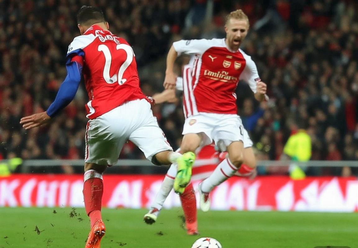 欧冠小组赛：皇马遭逆转曼城升至第四，阿森纳六连胜锁定头名